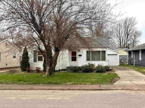 1517 S Saint James Blvd, Evansville, IN, 47714-3241 | Card Image