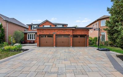 349 Summerchase Dr, House other with 4 bedrooms, 4 bathrooms and 6 parking in Oakville ON | Image 1