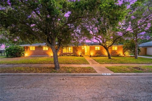 601 Moray Pl, Corpus Christi, TX, 78411-1915 | Card Image