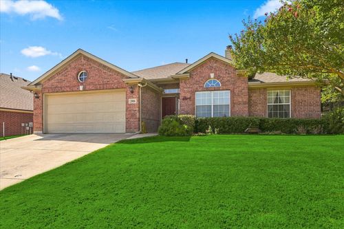 2806 Warwick Dr, Corinth, TX, 76210-1631 | Card Image