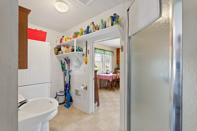 300 Poorhouse Rd, House other with 4 bedrooms, 2 bathrooms and null parking in RICE VA | Image 12