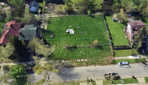 2955 Blaine St, Detroit, MI, 48206-2110 | Card Image