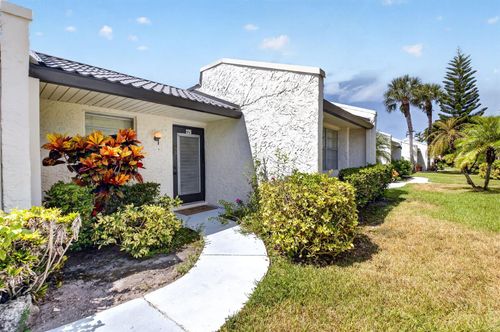 226-226 Lake Constance Drive, West Palm Beach, FL, 33411 | Card Image