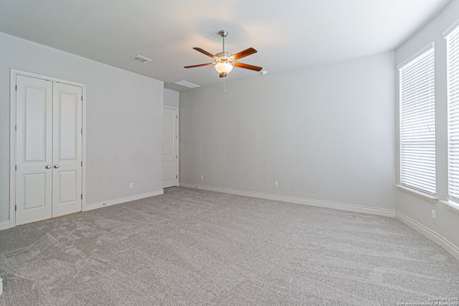 1239 Yaupon Loop, House other with 4 bedrooms, 3 bathrooms and null parking in New Braunfels TX | Image 22