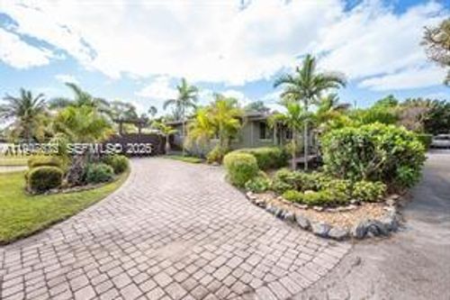 0-1532 Ne 39th St, Oakland Park, FL, 33334-4609 | Card Image