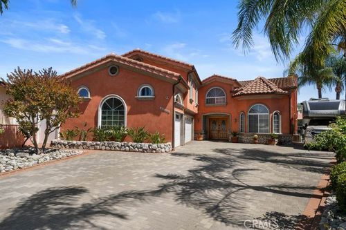 30186 Windward Dr, Canyon Lake, CA, 92587-7484 | Card Image