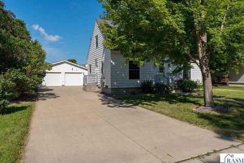 50 Marquette Ave, North Mankato, MN, 56003-3226 | Card Image