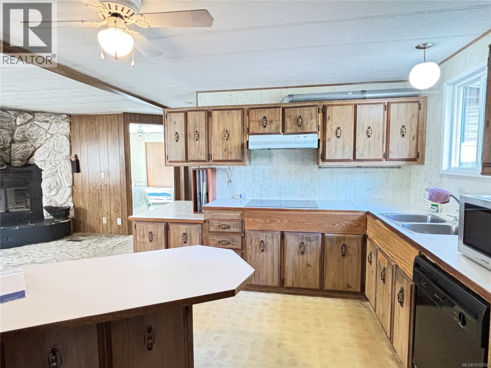 Residential in Gold River 2
