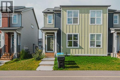 652 Savanna Blvd Ne, Calgary, AB, T3J2J9 | Card Image