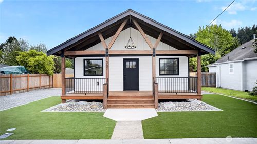 307 Bridge St Se, Orting, WA, 98360-2220 | Card Image