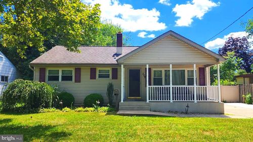 228 Market Pl, GLASSBORO, NJ, 08028-1409 | Card Image