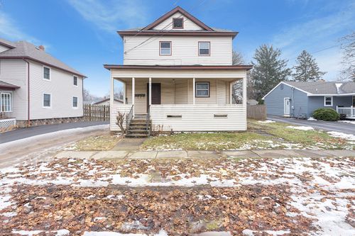 922 Tappan St, Woodstock, IL, 60098-2851 | Card Image