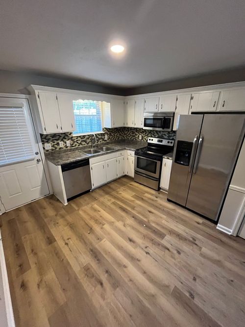 680 Mercer Dr, Hermitage, TN, 37076-2335 | Card Image