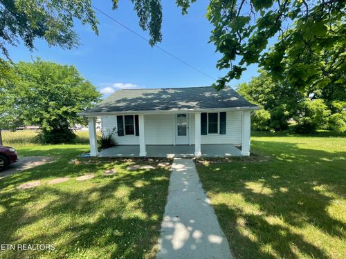 320 Hannum St, Alcoa, TN, 37701-2420 | Card Image