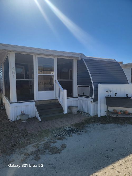 9700 Kings Rd, Myrtle Beach, SC, 29572-6005 | Card Image