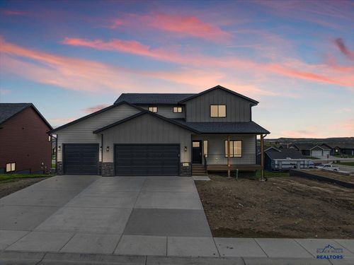 3042 Rombauer Dr, Rapid City, SD, 57703-8581 | Card Image