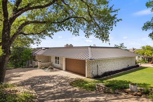 911 Electra, Lakeway, TX, 78734-4215 | Card Image