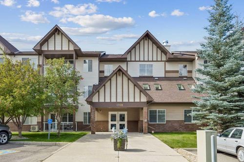 2115-200 Community, Okotoks, AB, T1S2L2 | Card Image