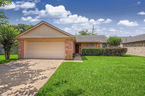 3022 Old Fort Rd, Sugar Land, TX, 77479-1791 | Card Image