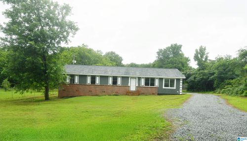 107 Nassau St, Talladega, AL, 35160-3525 | Card Image