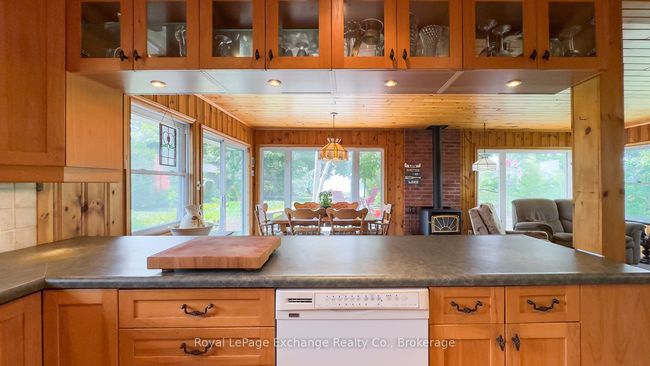 46 Bell Dr, House other with 5 bedrooms, 2 bathrooms and 4 parking in Kincardine ON | Image 23