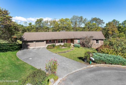 103 Farmington Pl, Clinton, TN, 37716-7138 | Card Image