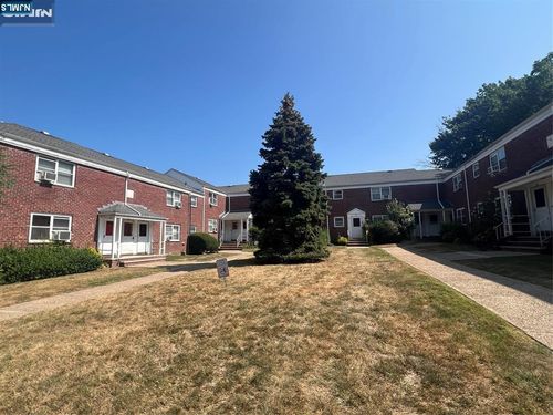 486 Blanchard Ter, Hackensack, NJ, 07601-1471 | Card Image