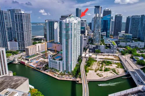 apt-1012-41 Se 5th St, Miami, FL, 33131-2542 | Card Image