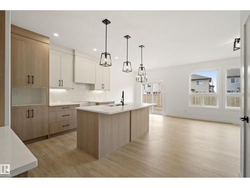 113 Caledon Cres, House with 3 bedrooms, 3 bathrooms and null parking in Spruce Grove AB | Card Image