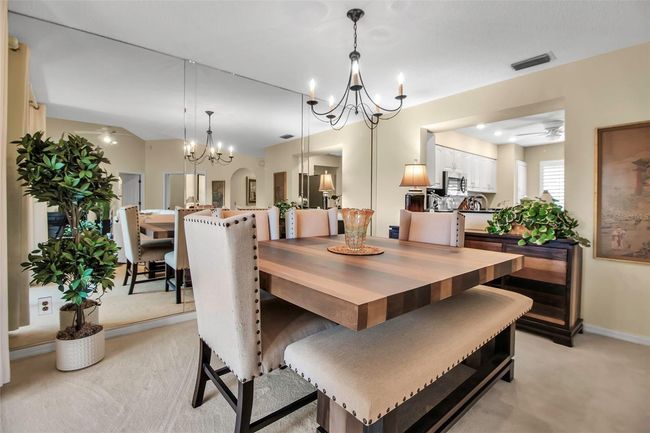 APT-9C - 6101 34 Th St W, Condo with 3 bedrooms, 2 bathrooms and null parking in BRADENTON FL | Image 19