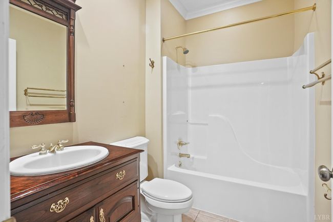 152 Fairwinds Ct, Townhouse with 3 bedrooms, 3 bathrooms and null parking in Forest VA | Image 37