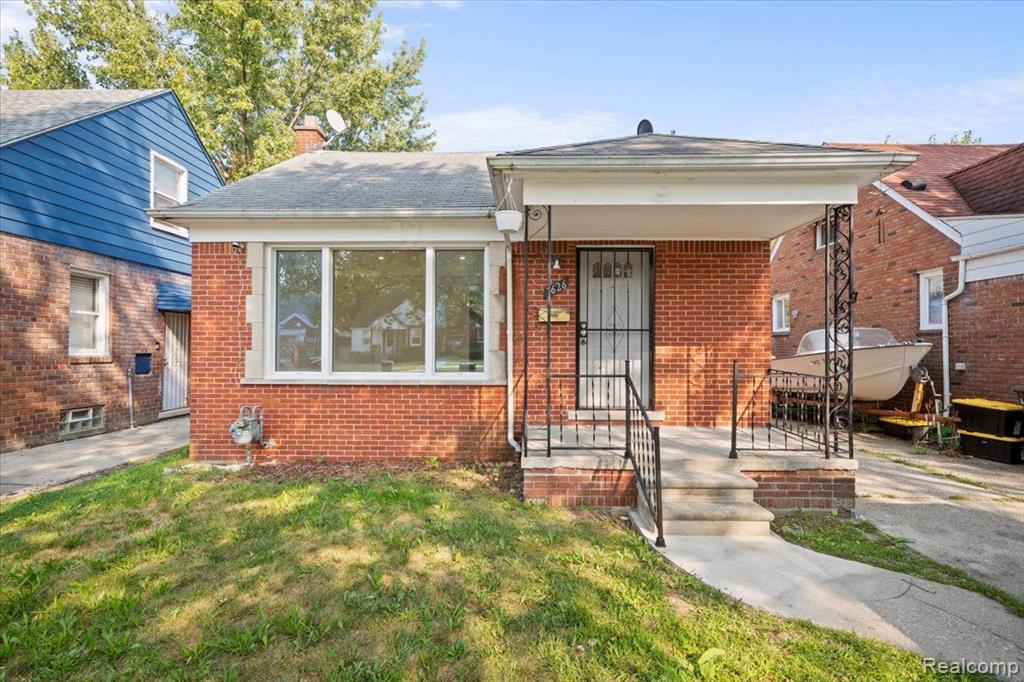 Braile St, Detroit, MI 48228