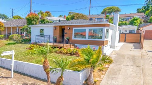 204 Via Colusa, Redondo Beach, CA, 90277-6738 | Card Image