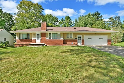 138 Mill Creek Rd, Niles, OH, 44446-3210 | Card Image