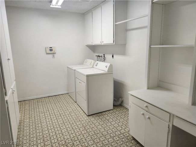 3137 Asoleado Cir, Townhouse with 3 bedrooms, 2 bathrooms and null parking in Las Vegas NV | Image 35