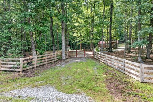 4207 Chapel Hill Rd, Crawford, TN, 38554 | Card Image