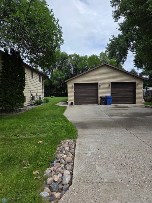 114 Hawley Ave S, Glyndon, MN, 56547-4134 | Card Image