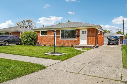 13019 Stanley Dr, Warren, MI, 48088-4279 | Card Image