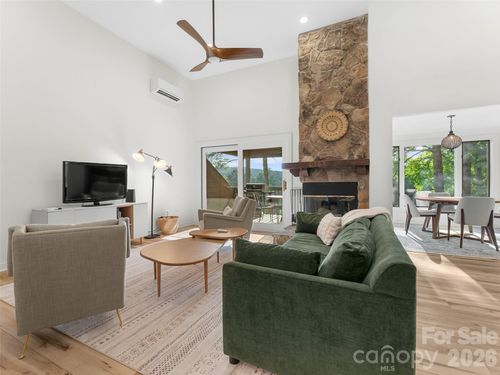 144 Racquet Club Villas Dr, Sapphire, NC, 28774-6731 | Card Image
