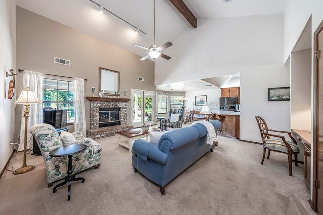 9415 21 St Ave, Home with 3 bedrooms, 3 bathrooms and null parking in Lemoore CA | Image 24