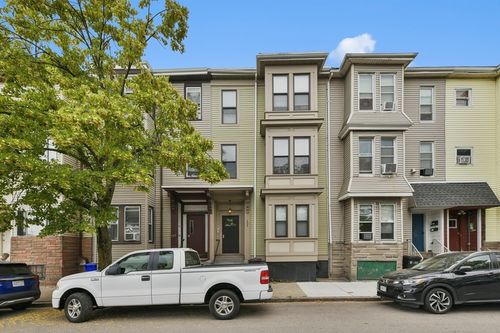 apt-2-135 Havre St, Boston, MA, 02128-4392 | Card Image