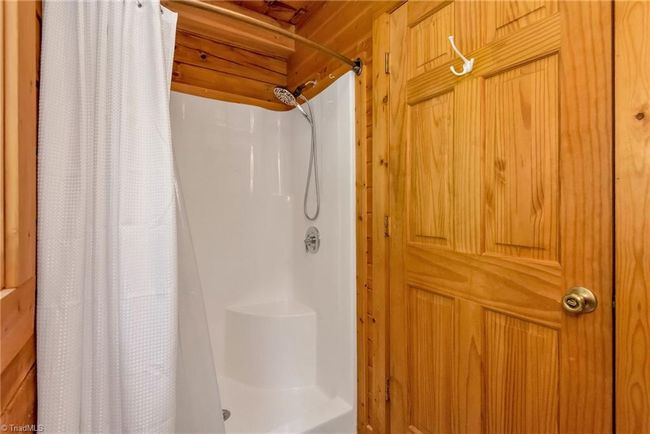 228 Abbey Rd, House other with 3 bedrooms, 5 bathrooms and null parking in Mc Grady NC | Image 22