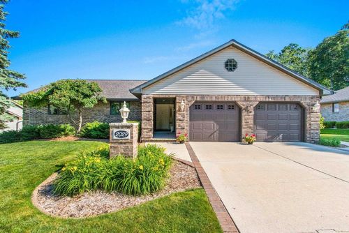 2029 Trissino Way, Ashwaubenon, WI, 54313 | Card Image