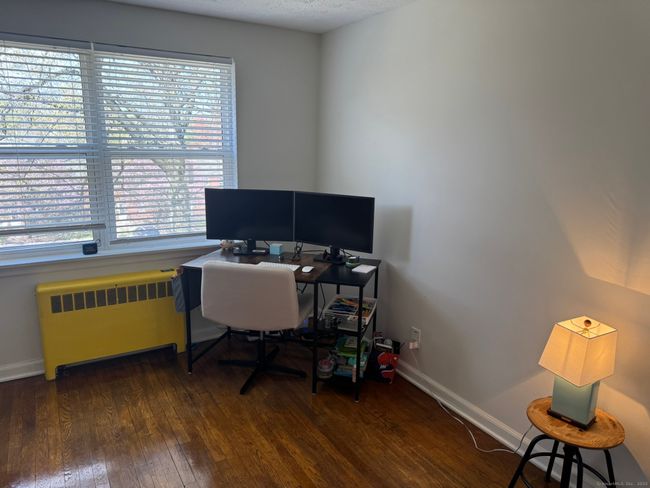 51 - 51 Arnold Way, Condo with 2 bedrooms, 1 bathrooms and 1 parking in West Hartford CT | Image 13