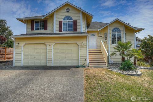 3701 Browns Point Blvd, Tacoma, WA, 98422-2055 | Card Image