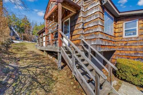 17 Mary Ave, Mahopac, NY, 10541-4732 | Card Image