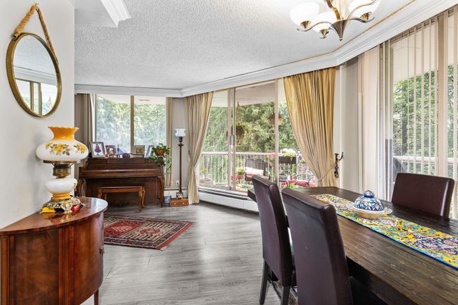 309 - 2024 Fullerton Avenue, Condo with 2 bedrooms, 1 bathrooms and 1 parking in North Vancouver BC | Image 1