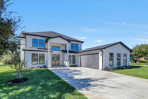 49 Winterhaven Ln, Montgomery, TX, 77356-8325 | Card Image