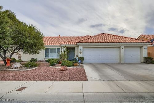 7801 Safari Ln, Las Vegas, NV, 89129-5434 | Card Image