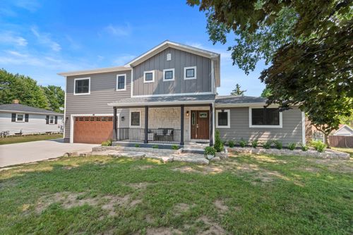 3258 County Road O, Saukville, WI, 53080-1649 | Card Image